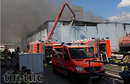Cháy kho TTTM Đồng Xuân Berlin gây thiệt hại lớn về tài sản