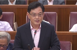 Bộ trưởng Singapore đột quỵ khi đang họp 