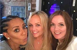 Nhóm nhạc Spice Girls tái hợp