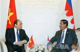 Thủ tướng tiếp xúc song phương bên lề Hội nghị ASEAN-Nga 