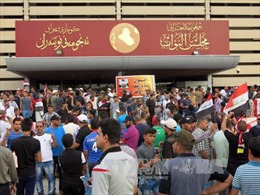 Hàng nghìn người biểu tình Iraq xâm nhập "Vùng Xanh" 