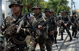 Quân đội Philippines chiếm doanh trại của Abu Sayyaf