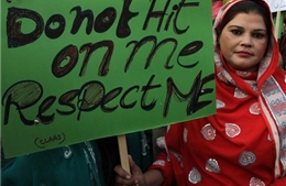 Pakistan đề nghị cho phép chồng đánh vợ