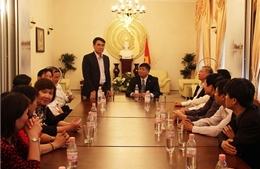 Đoàn Ủy ban Quốc phòng và An ninh Quốc hội Việt Nam làm việc tại Đức