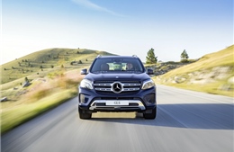 GLS và C-Class Coupé sẽ xuất hiện tại triển lãm Mercedes-Benz