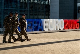 Tổng thống Pháp thừa nhận nguy cơ khủng bố dịp EURO 