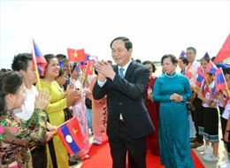 Chủ tịch nước bắt đầu chuyến thăm cấp nhà nước Lào 