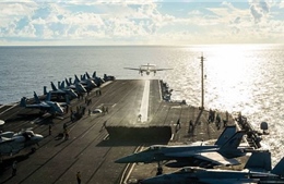 Mỹ bất ngờ điều động 6 cụm tàu chiến đấu sân bay