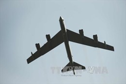 Hai máy bay B-52 Mỹ đến gần biên giới Nga