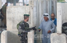 Israel sẽ xây dựng tường bê tông ngầm xung quanh Dải Gaza