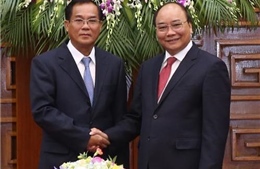 Thủ tướng Nguyễn Xuân Phúc tiếp Bộ trưởng Kế hoạch và Đầu tư Lào