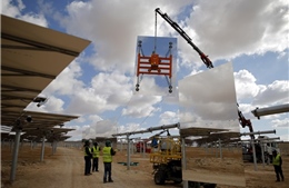Israel xây tháp năng lượng mặt trời cao nhất thế giới