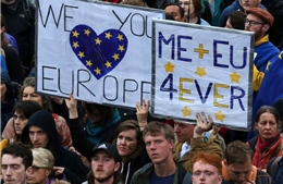  Những người ủng hộ Anh ở lại EU biểu tình lớn