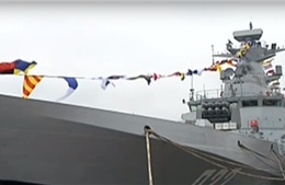 Trung Quốc cuống cuồng tung tàu khu trục mới sau phán quyết Biển Đông