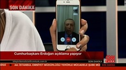 Tổng thống Erdogan dùng iPhone kêu gọi chống đảo chính 
