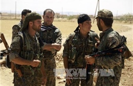 Phiến quân chiếm sở chỉ huy của IS ở Manbij