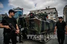 Hé lộ nguyên nhân Thổ Nhĩ Kỳ ban bố tình trạng khẩn cấp
