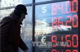 Nga khẳng định tiếp tục thả nổi đồng ruble