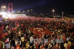 Thổ Nhĩ Kỳ kéo dài thời gian tạm giam các đối tượng nghi đảo chính