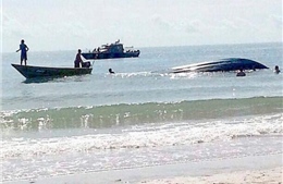 Lật thuyền ở Malaysia, 8 người chết