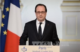 Tổng thống Pháp bác yêu cầu siết chặt luật chống khủng bố