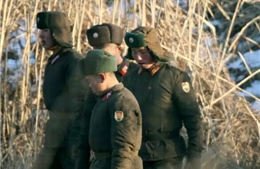 Lính Triều Tiên vượt biên đấu súng với quân cảnh Trung Quốc