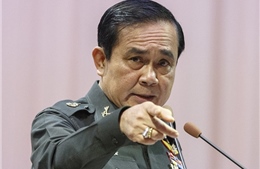 Dự thảo Hiến pháp của Thái Lan - Những ngoắt ngoéo chính trị