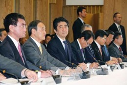 Nhật Bản thay đổi thành phần chính phủ thúc đẩy Abenomics