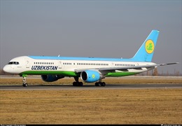 Máy bay Uzbekistan hạ cánh khẩn cấp ở Nga