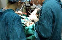 Phẫu thuật thành công kỹ thuật khó trong điều trị ung thư phổi