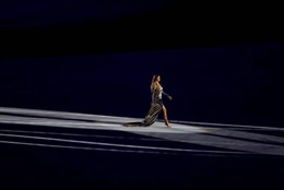 Ca khúc nhạc nền khai mạc Olympic Rio gây "sốt"