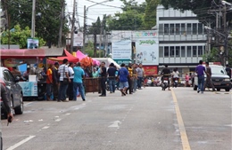 Nổ bom ở phố đi bộ Thái Lan, 5 người bị thương 