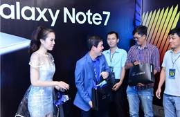 Thế giới di động trao Galaxy Note 7 cho những khách hàng đầu tiên