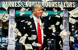 Tỷ phú Trump đau đầu chuyện tiền bạc
