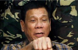Tổng thống Philippines tung cảnh báo “đẫm máu” về Biển Đông