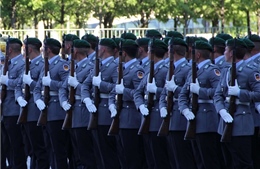 Đức lo ngại phần tử cực đoan trà trộn vào lực lượng vũ trang