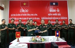 Việt Nam hỗ trợ các sư đoàn chủ lực của Lào 