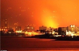 Cháy khu nghỉ dưỡng ở  Tây Ban Nha, hơn 1.000 người phải sơ tán 