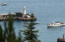 Ukraine phạt 38 tàu vì đi vào các cảng Crimea