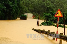 Quốc lộ 4 - Cao Bằng tê liệt vì mưa lũ