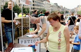 Chỉ 32% người Séc muốn ở lại EU