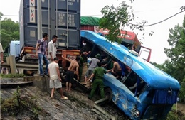 Tai nạn giao thông liên hoàn ở Hòa Bình, 4 người thương vong