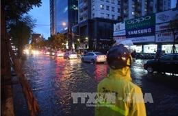 Sáng mai, Hà Nội có mưa dông