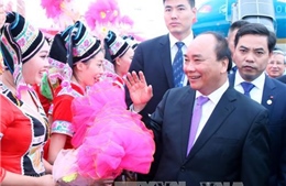 Thủ tướng Nguyễn Xuân Phúc bắt đầu chuyến thăm Trung Quốc