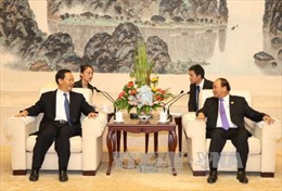 Thủ tướng tiếp Bí thư Đảng ủy Khu tự trị dân tộc Choang