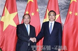 Thủ tướng Nguyễn Xuân Phúc hội đàm với Thủ tướng Lý Khắc Cường 