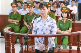 Cấn Thị Thêu lĩnh 20 tháng tù tội Gây rối trật tự công cộng
