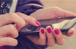 "iPhone" Nga giá chỉ 130USD