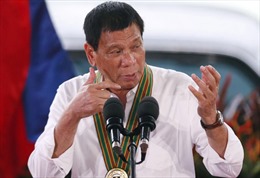 Tổng thống Philippines Duterte cảnh báo đoạn tuyệt quan hệ với Mỹ