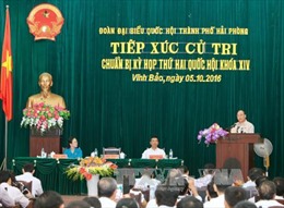Thủ tướng tiếp xúc cử tri huyện Vĩnh Bảo, Hải Phòng